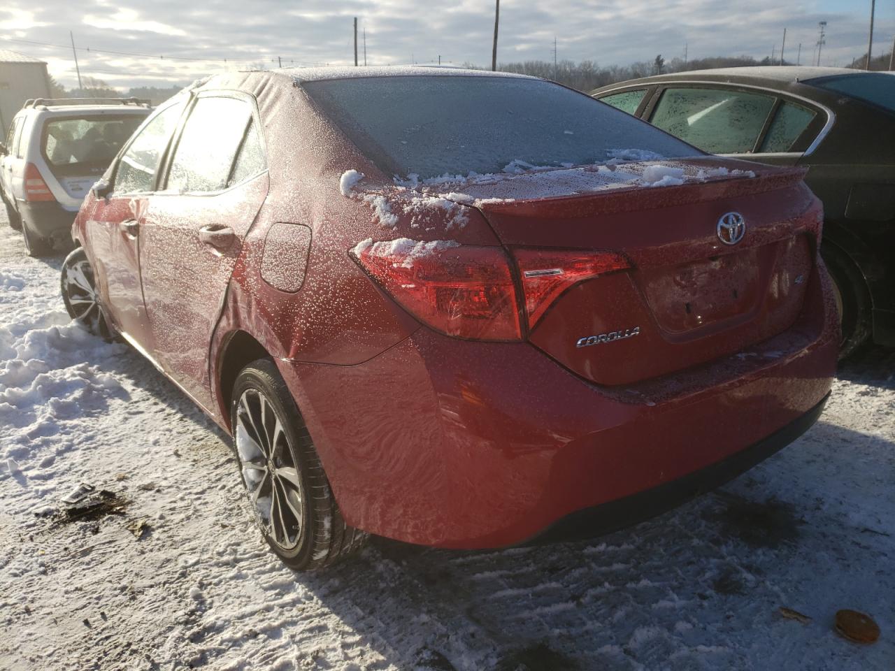 Photo 3 from auction – 2017 TOYOTA COROLLA L with VIN 5YFBURHE5HP654401