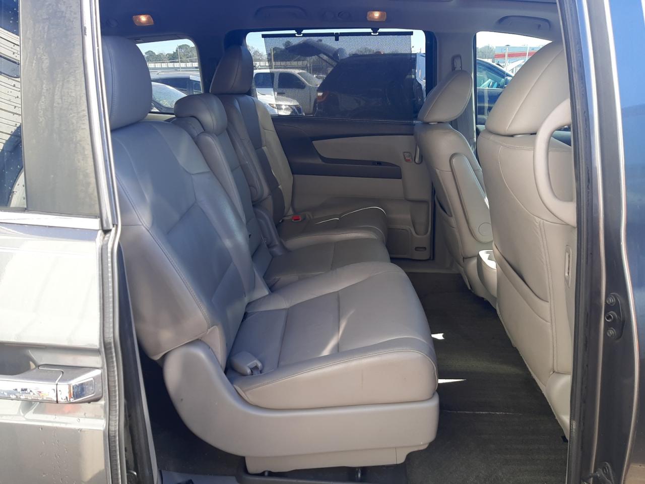 Photo 6 from auction – 2012 HONDA ODYSSEY EX with VIN 5FNRL5H61CB138172