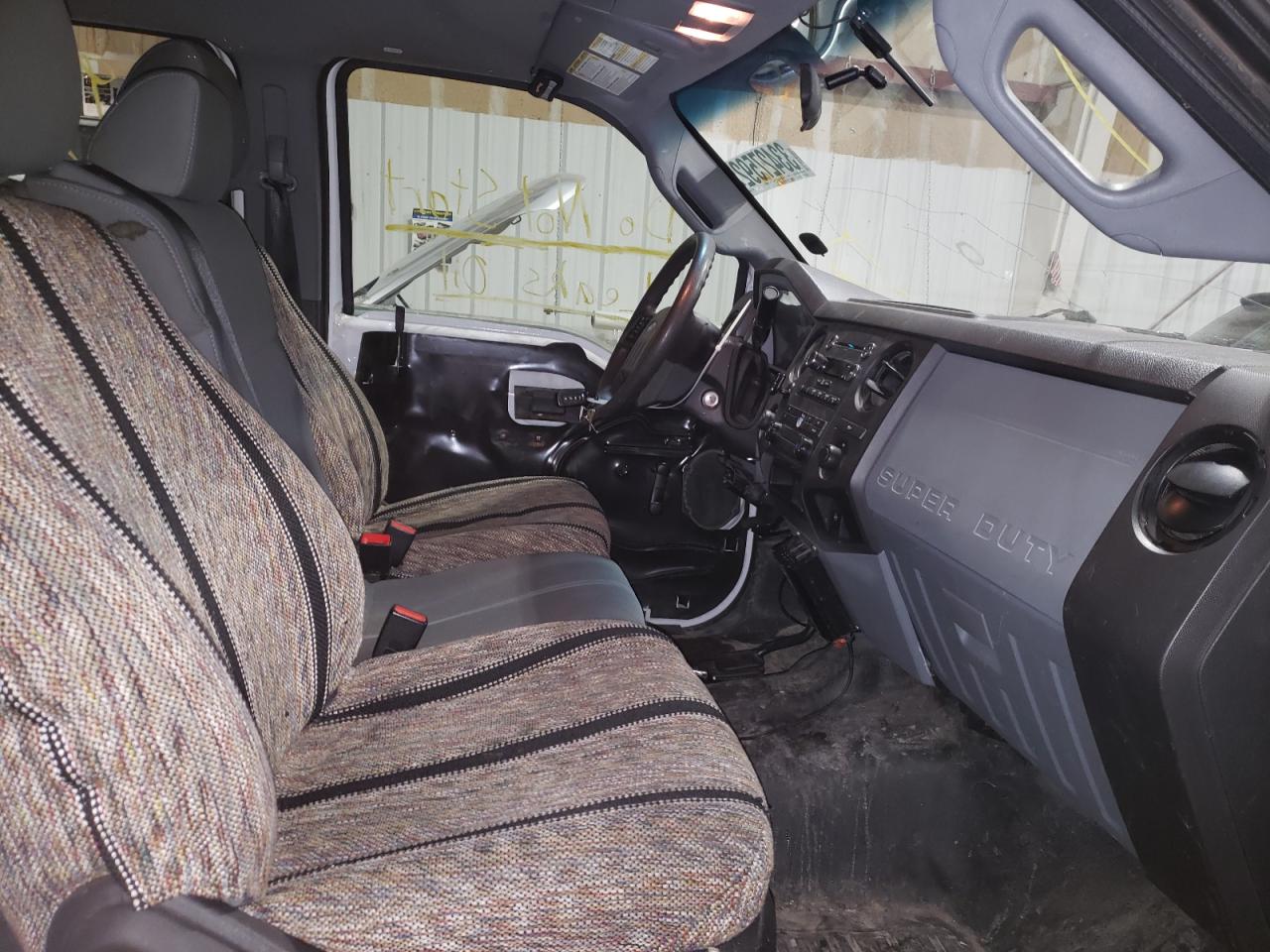 Photo 5 from auction – 2013 FORD F350 SUPER with VIN 1FT8W3BT2DEB58018