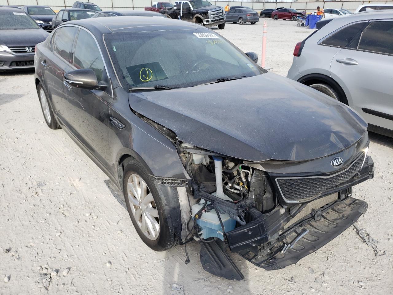 KIA OPTIMA EX 2014 z numerem VIN 5XXGN4A70EG324185 - Zdjęcie z aukcji