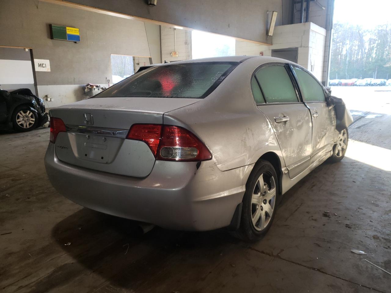 Photo 4 from auction – 2010 HONDA CIVIC LX with VIN 2HGFA1F59AH316835