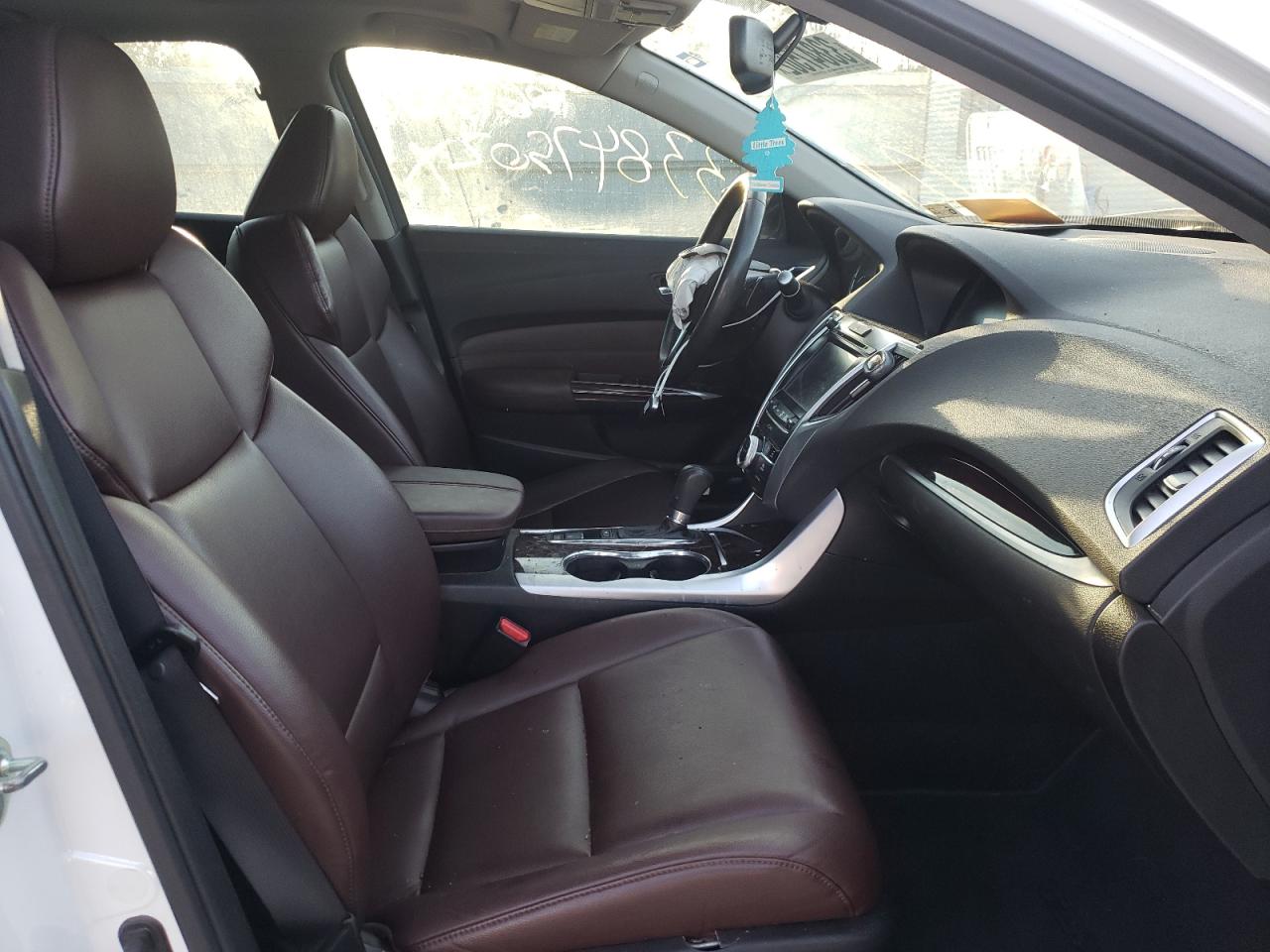 Photo 5 from auction – 2015 ACURA TLX with VIN 19UUB1F31FA018868