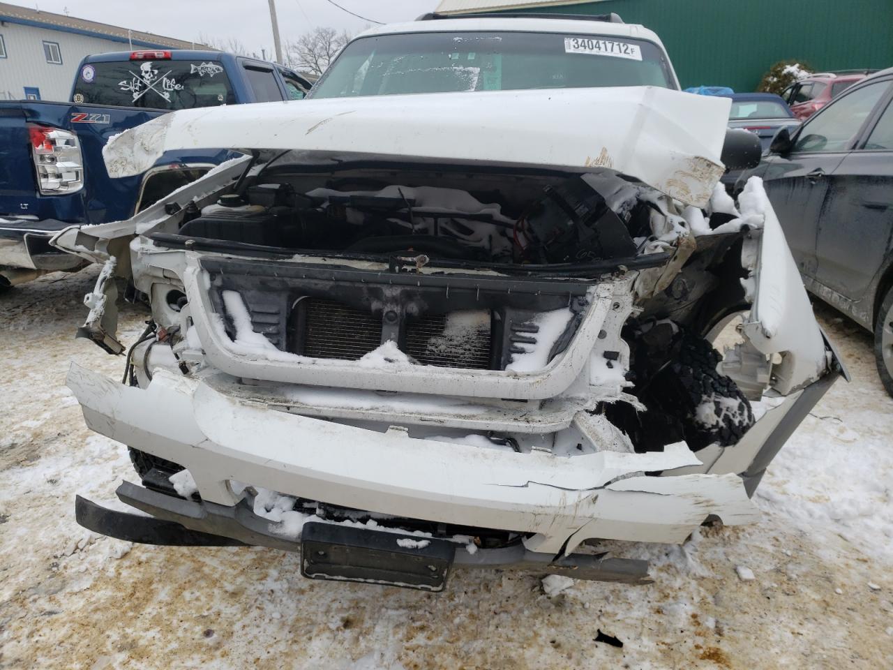 Photo 9 from auction – 2002 FORD EXPLORER X with VIN 1FMZU73W72ZD02111