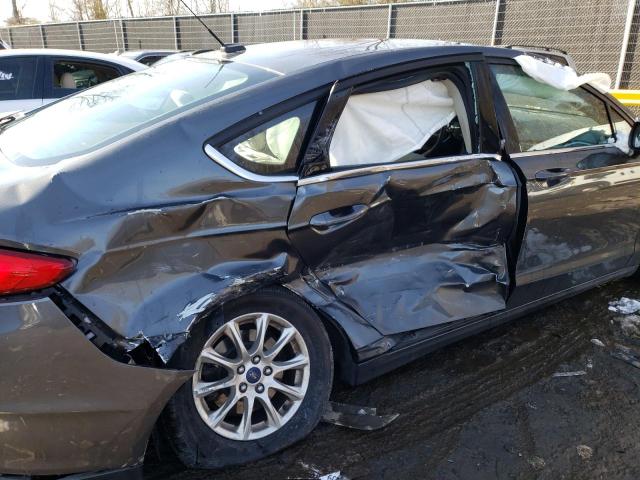 Photo 9 from auction – 2017 FORD FUSION with VIN 3FA6P0G70HR243768