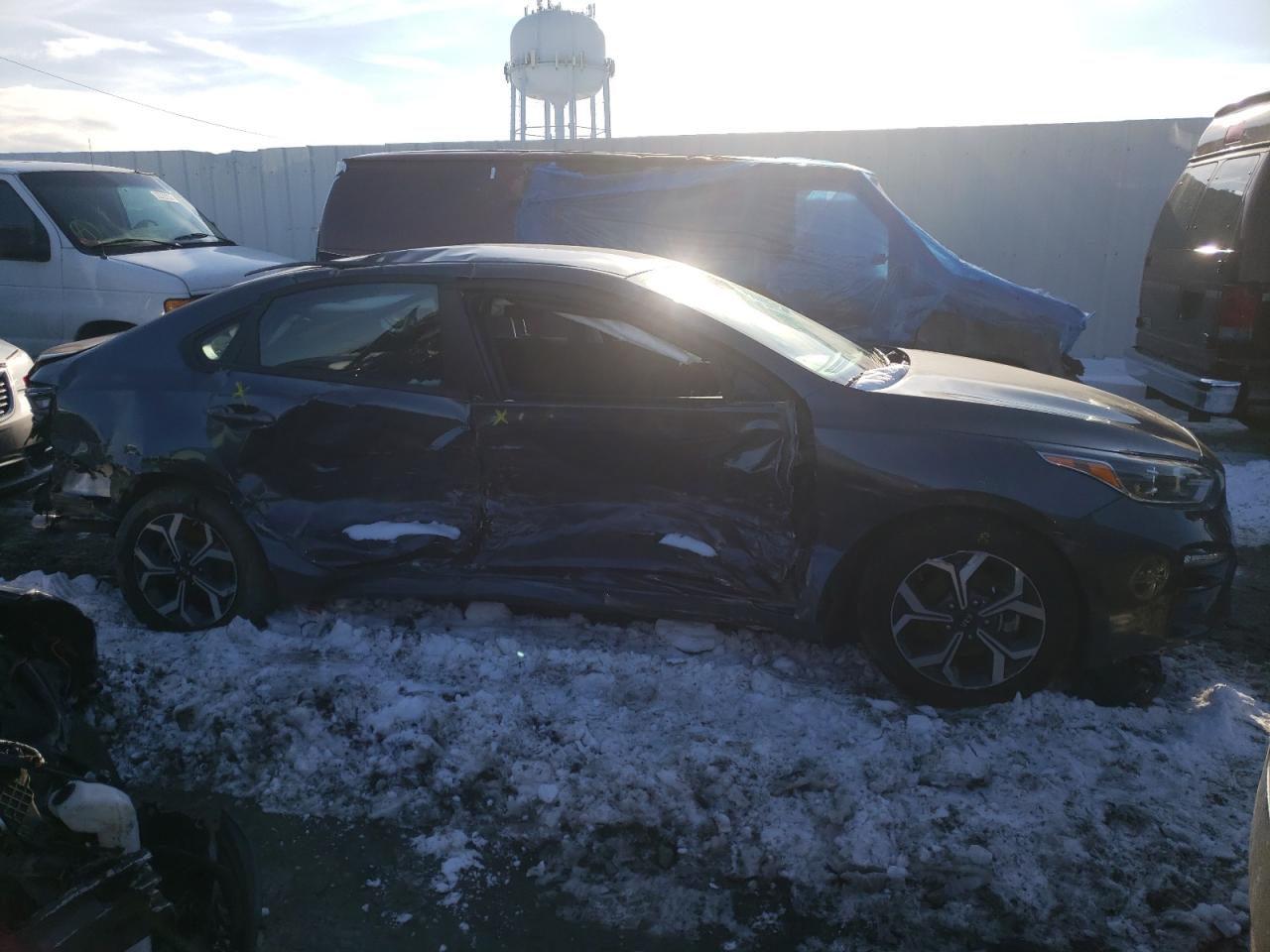 Photo 9 from auction – 2021 KIA FORTE FE with VIN 3KPF24AD3ME285514