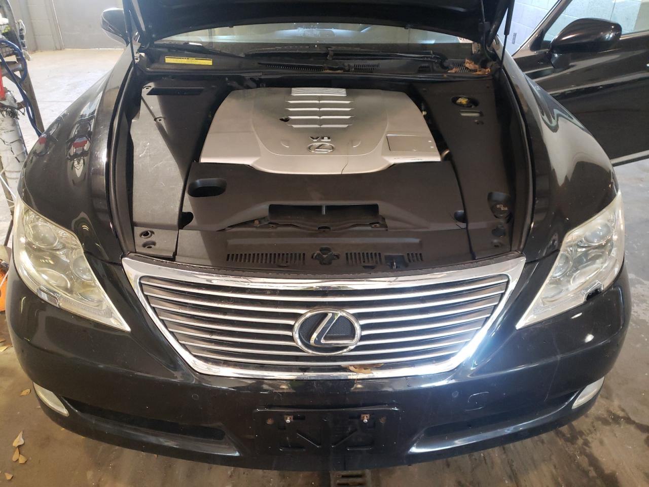 Photo 7 from auction – 2008 LEXUS LS 460 with VIN JTHBL46F485068754