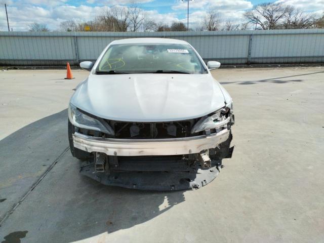 Photo 9 from auction – 2015 CHRYSLER 200 LIMITE with VIN 1C3CCCAB0FN503114