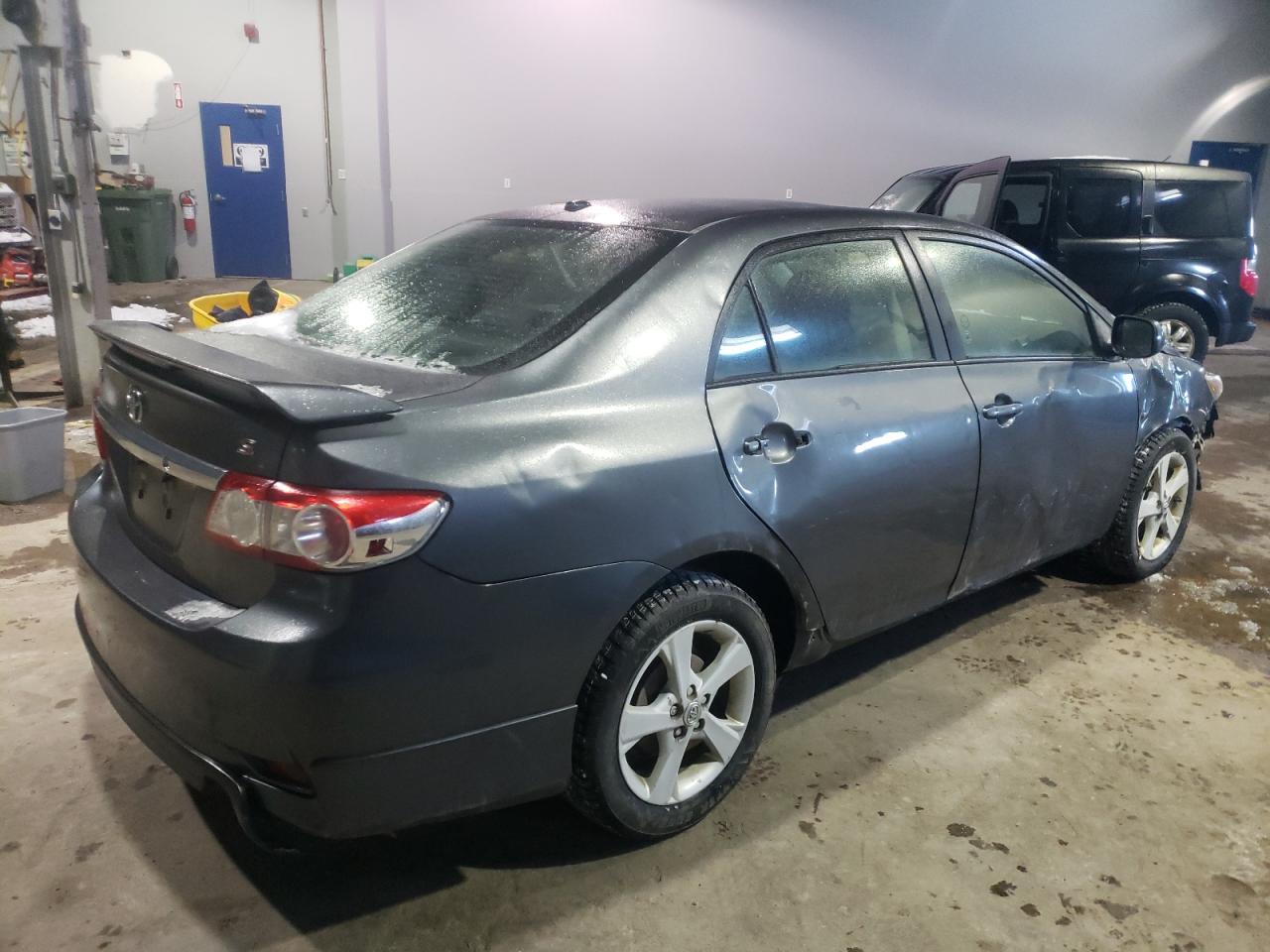 Photo 4 from auction – 2011 TOYOTA COROLLA BA with VIN 2T1BU4EE7BC559952