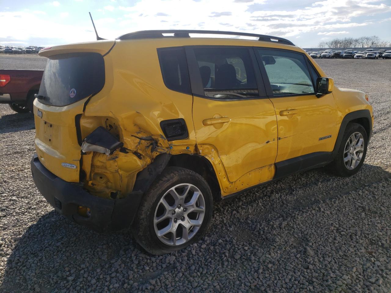 Photo 9 from auction – 2018 JEEP RENEGADE L with VIN ZACCJABB4JPJ64990