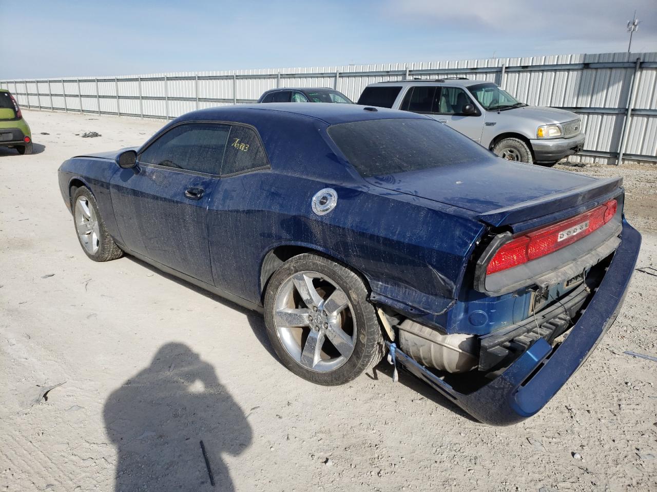 Photo 3 from auction – 2010 DODGE CHALLENGER with VIN 2B3CJ5DT9AH120809