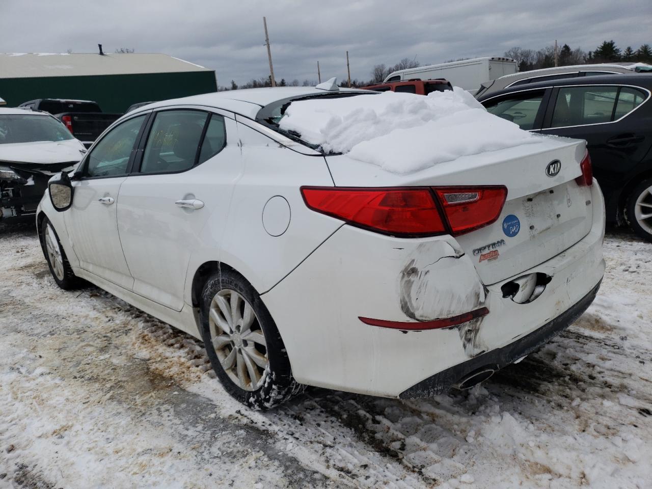 Photo 3 from auction – 2015 KIA OPTIMA LX with VIN 5XXGM4A74FG475907