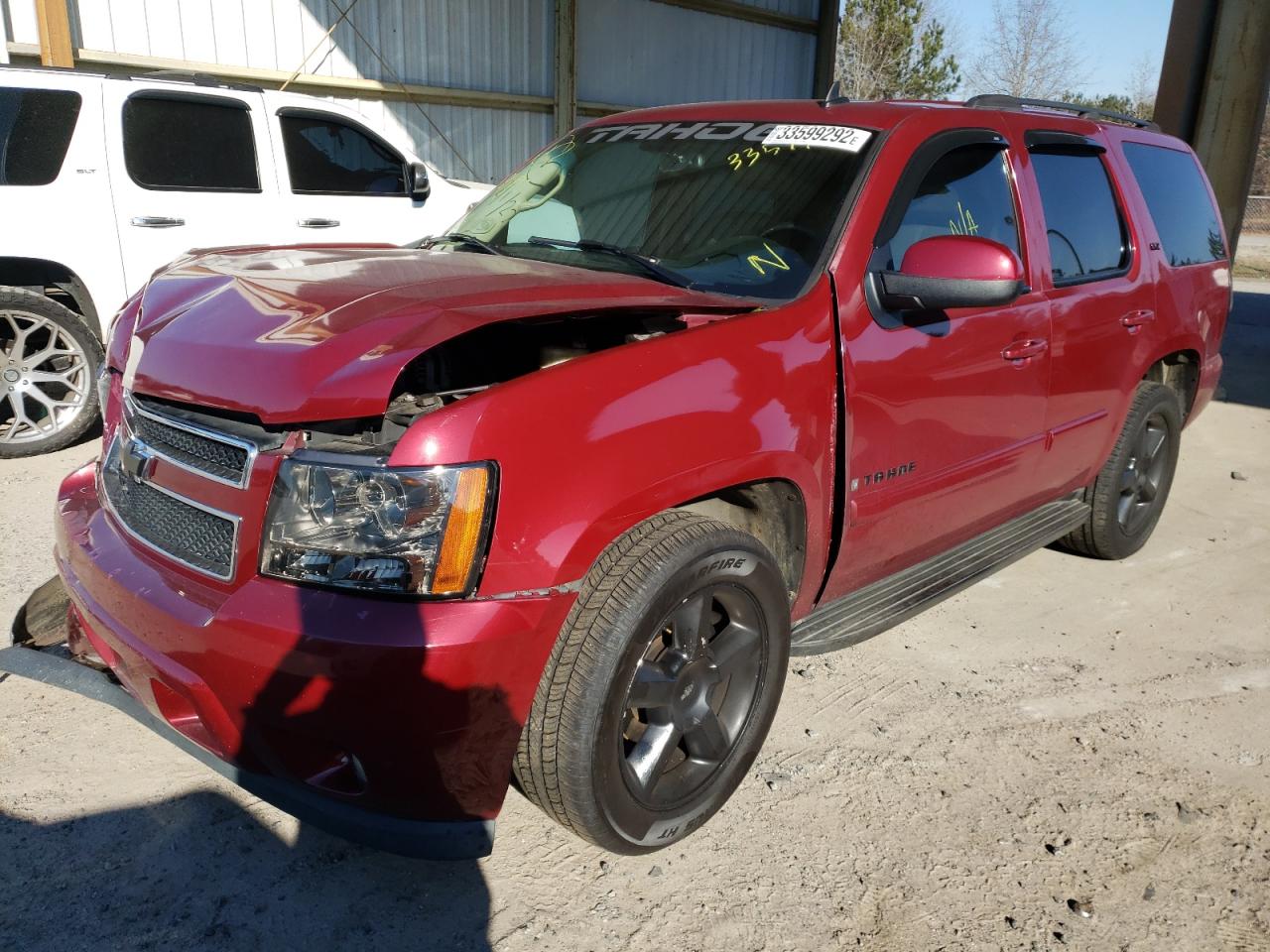 Photo 2 from auction – 2007 CHEVROLET TAHOE C150 with VIN 1GNFC13067J100960