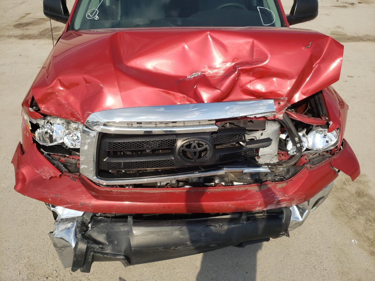 Photo 7 from auction – 2012 TOYOTA TUNDRA DOU with VIN 5TFUY5F18CX244577
