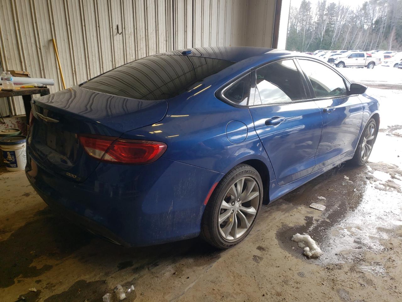 Photo 4 from auction – 2016 CHRYSLER 200 S with VIN 1C3CCCBB0GN117650