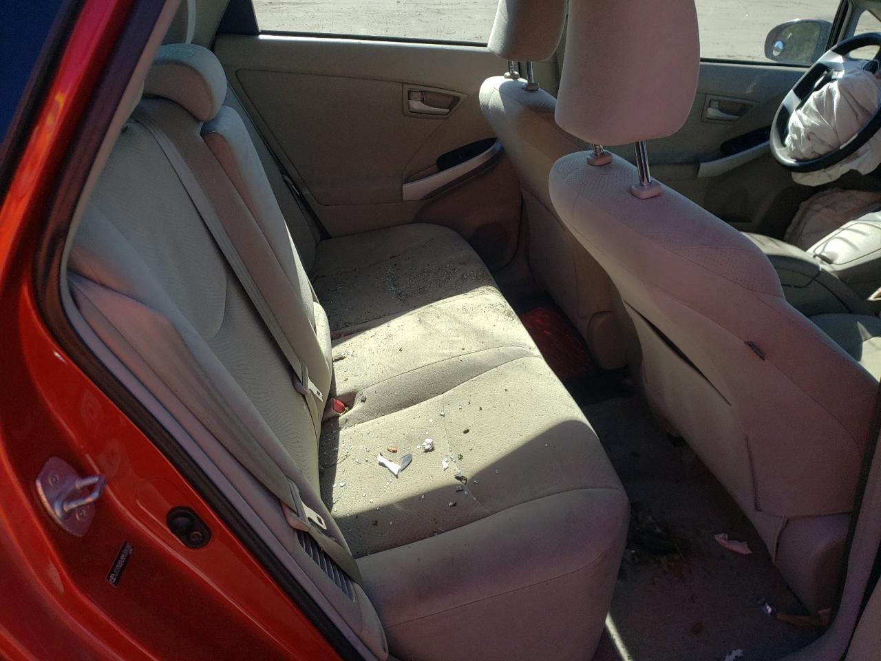 Zdjęcie 6 z aukcji – 2011 TOYOTA PRIUS z VIN JTDKN3DU8B5326160