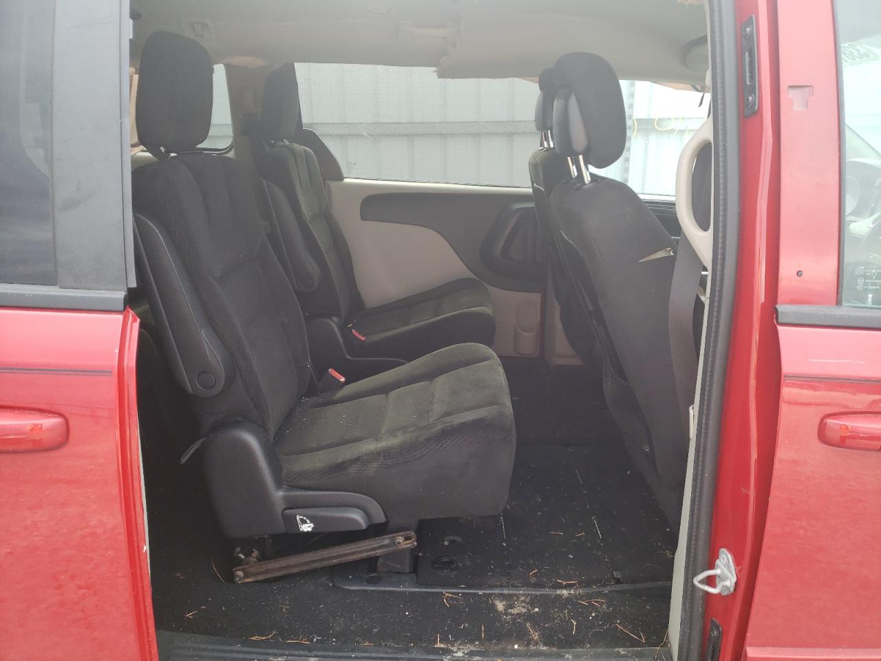Photo 6 from auction – 2016 DODGE GRAND CARA with VIN 2C4RDGCG6GR179707