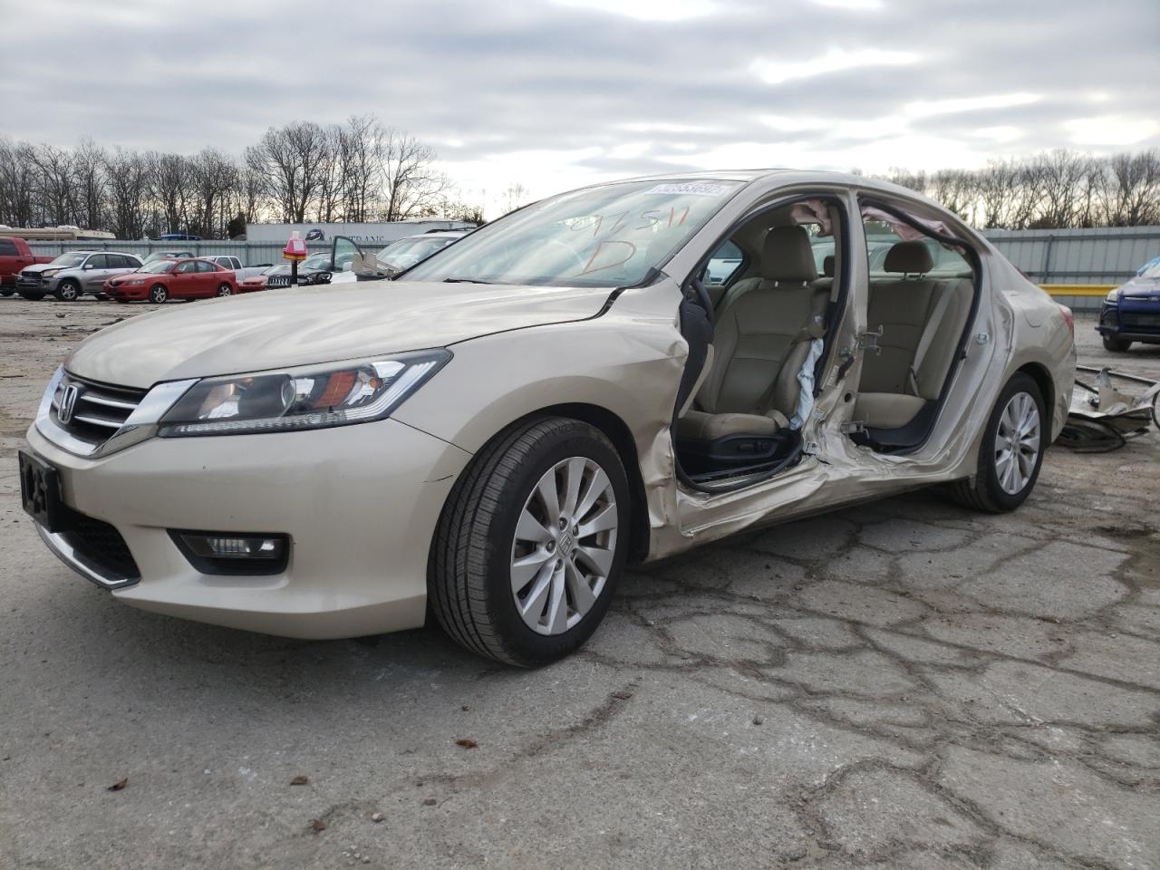 Photo 2 from auction – 2015 HONDA ACCORD EXL with VIN 1HGCR2F85FA046553