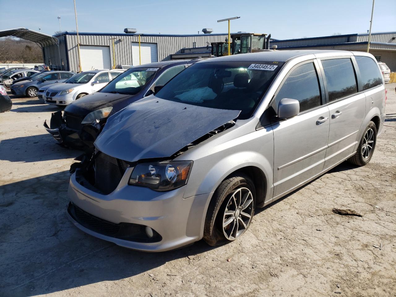 Photo 2 from auction – 2015 DODGE GRAND CARA with VIN 2C4RDGEG0FR636443