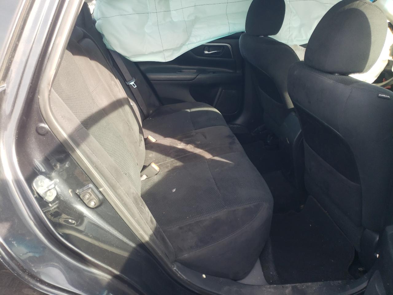 Photo 6 from auction – 2015 NISSAN ALTIMA 2.5 with VIN 1N4AL3AP2FC441392