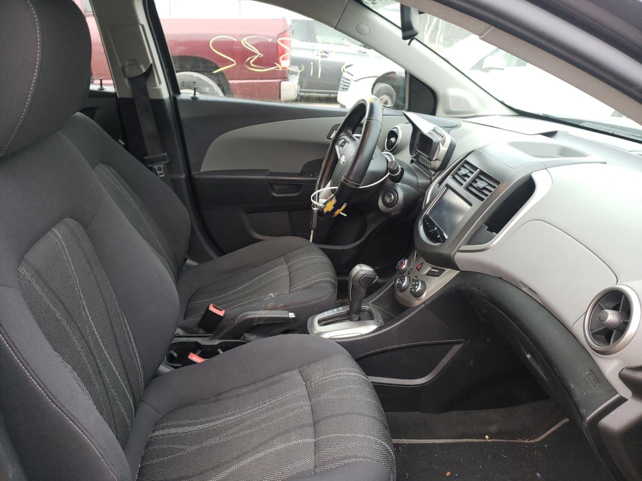 Photo 5 from auction – 2016 CHEVROLET SONIC LT with VIN 1G1JC6SH5G4143118