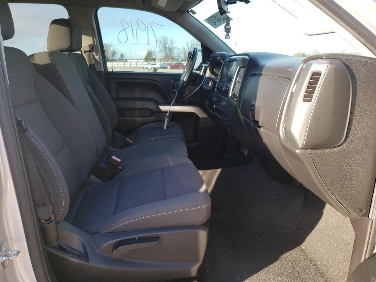 Photo 5 from auction – 2019 CHEVROLET SILVERADO with VIN 2GCRCPEC9K1142297