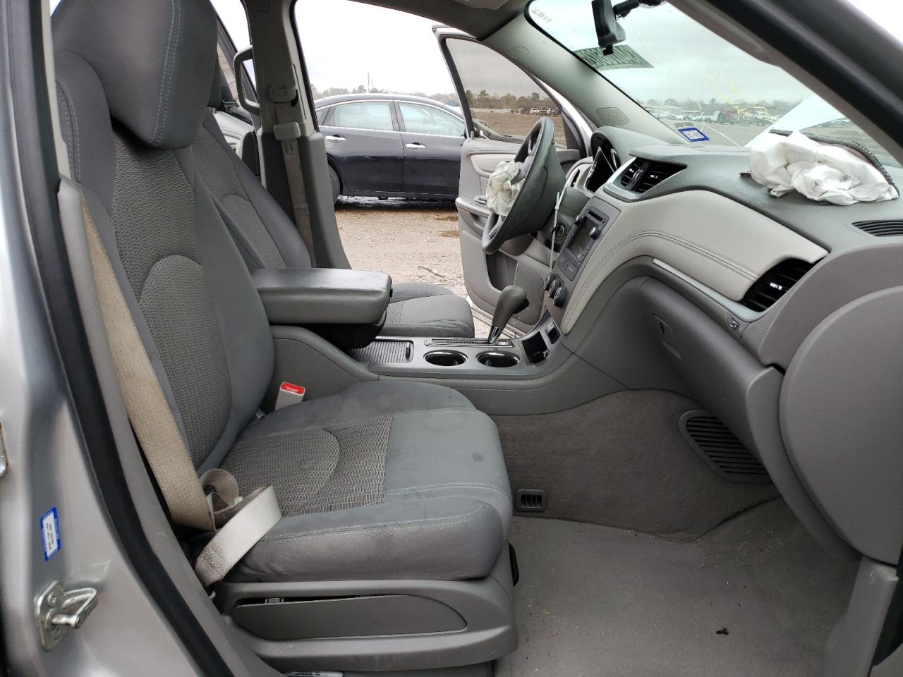 صورة رقم 5 من المزاد - 2014 CHEVROLET TRAVERSE L مع VIN 1GNKRFED3EJ366640