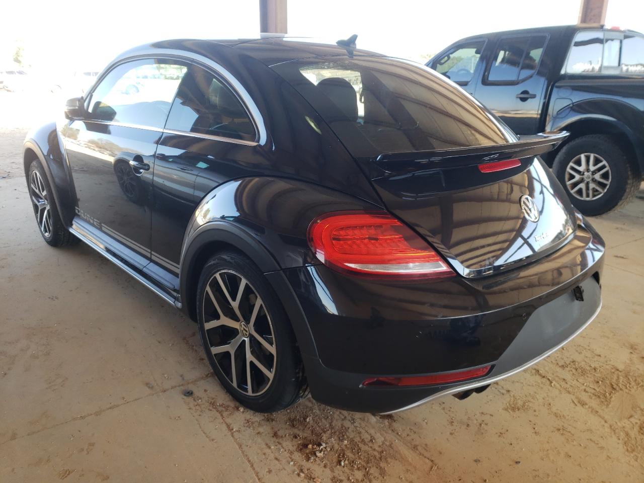 Photo 3 from auction – 2016 VOLKSWAGEN BEETLE DUN with VIN 3VWS07AT1GM620970