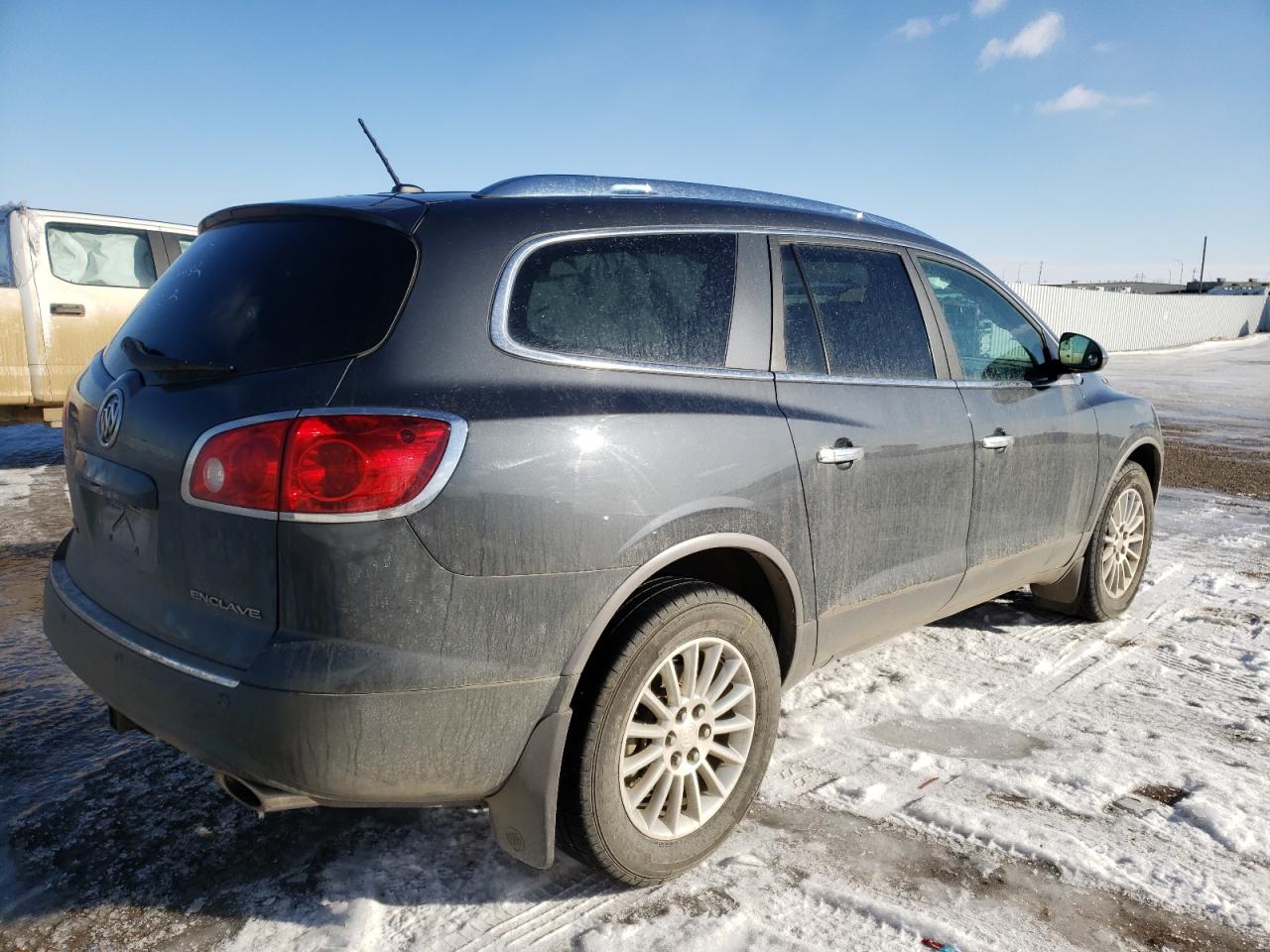 Photo 4 from auction – 2012 BUICK ENCLAVE with VIN 5GAKRCED5CJ271258