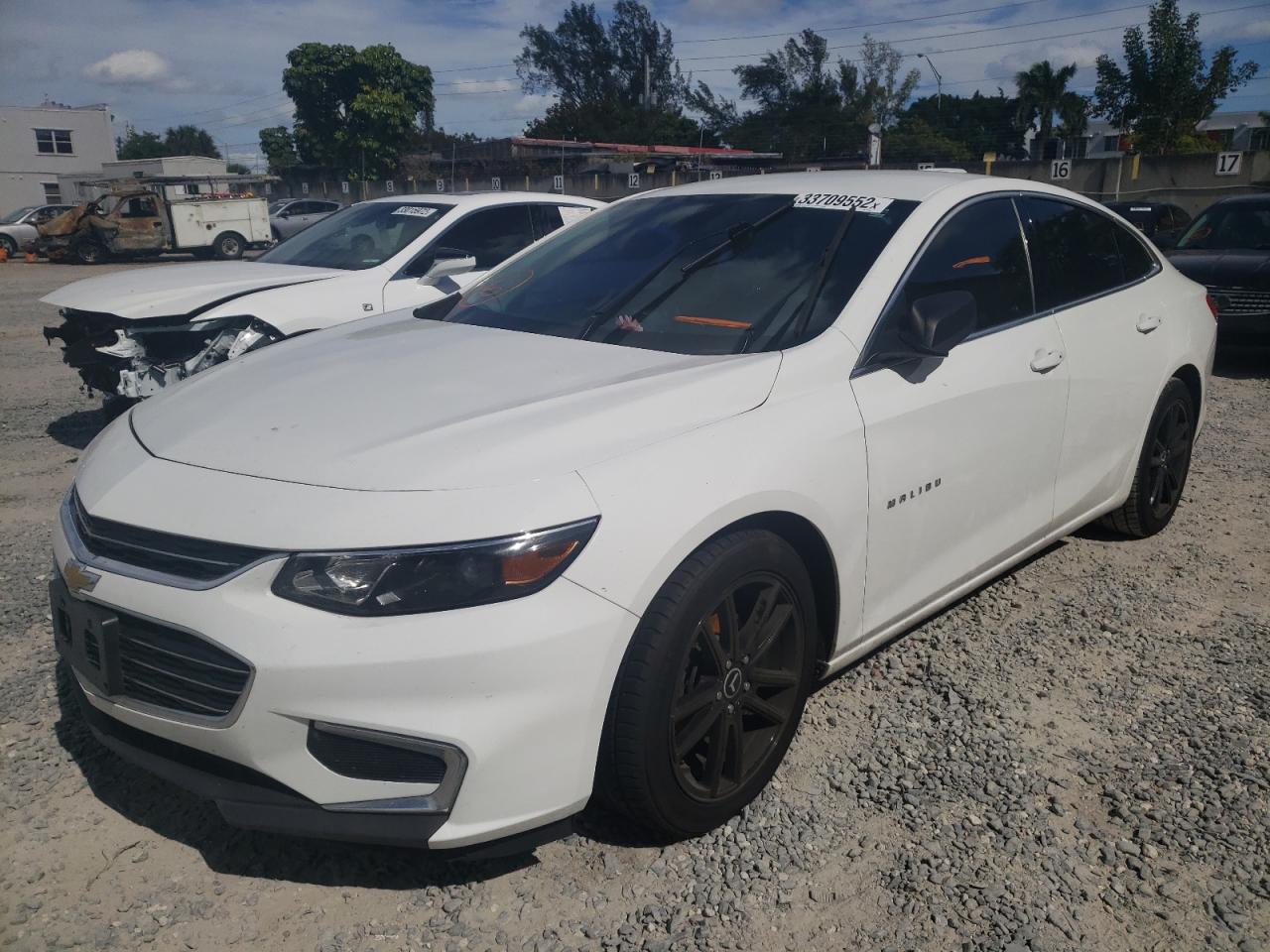 Photo 2 from auction – 2017 CHEVROLET MALIBU LS with VIN 1G1ZB5ST9HF205596