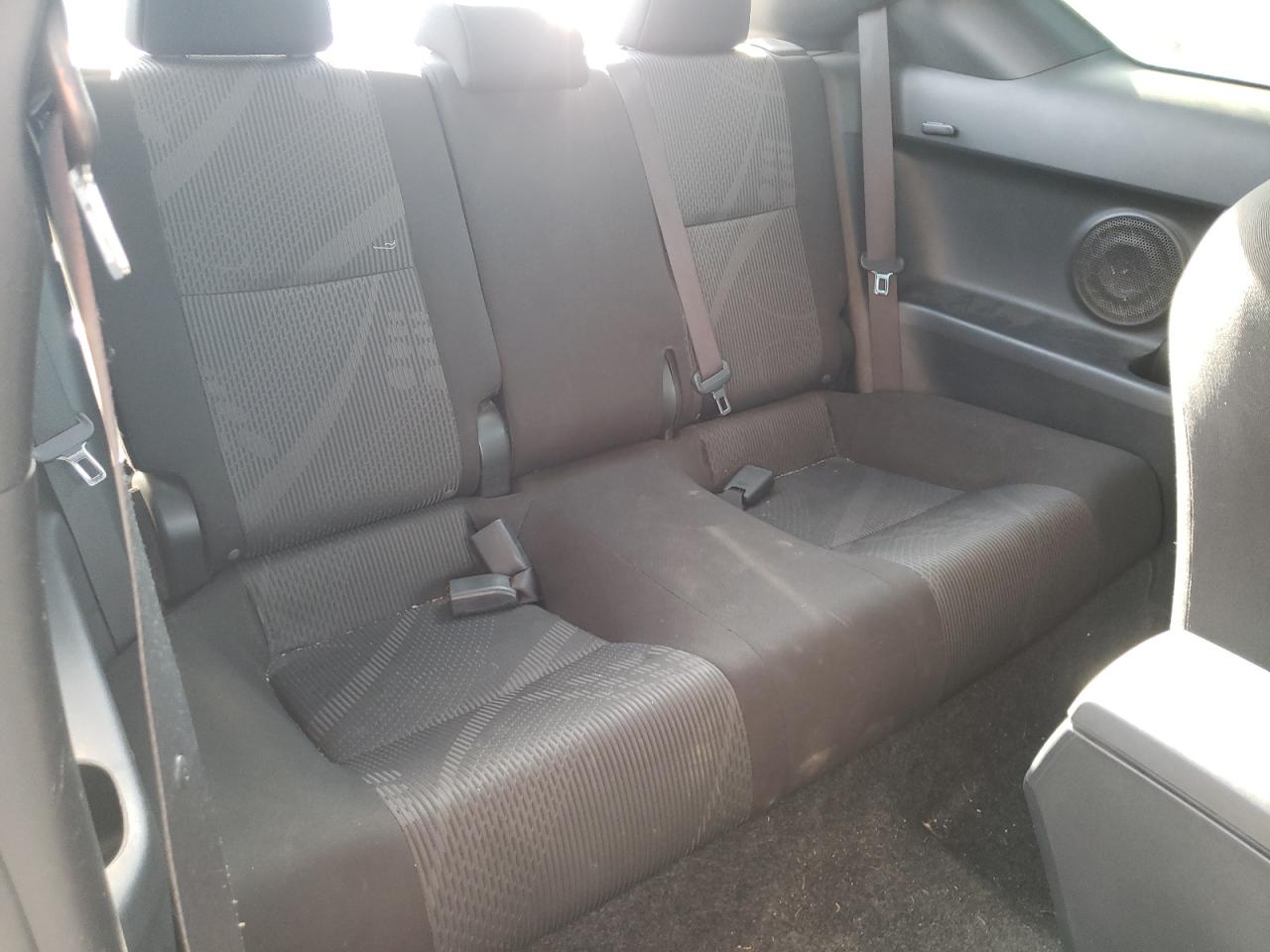 Photo 6 from auction – 2013 TOYOTA SCION TC with VIN JTKJF5C79D3055147