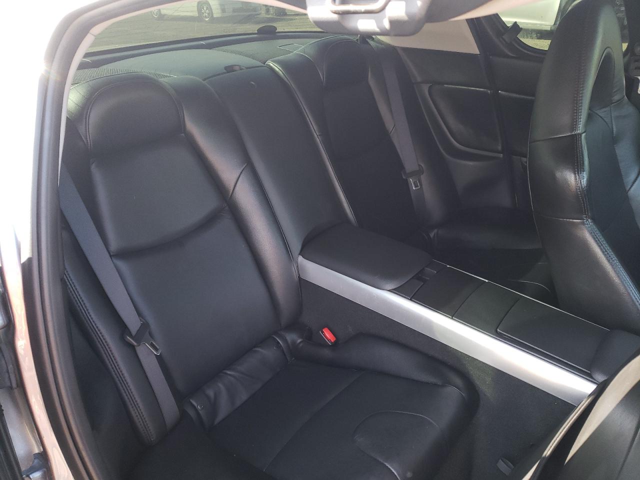 Photo 6 from auction – 2005 MAZDA RX8 with VIN JM1FE17N650150737