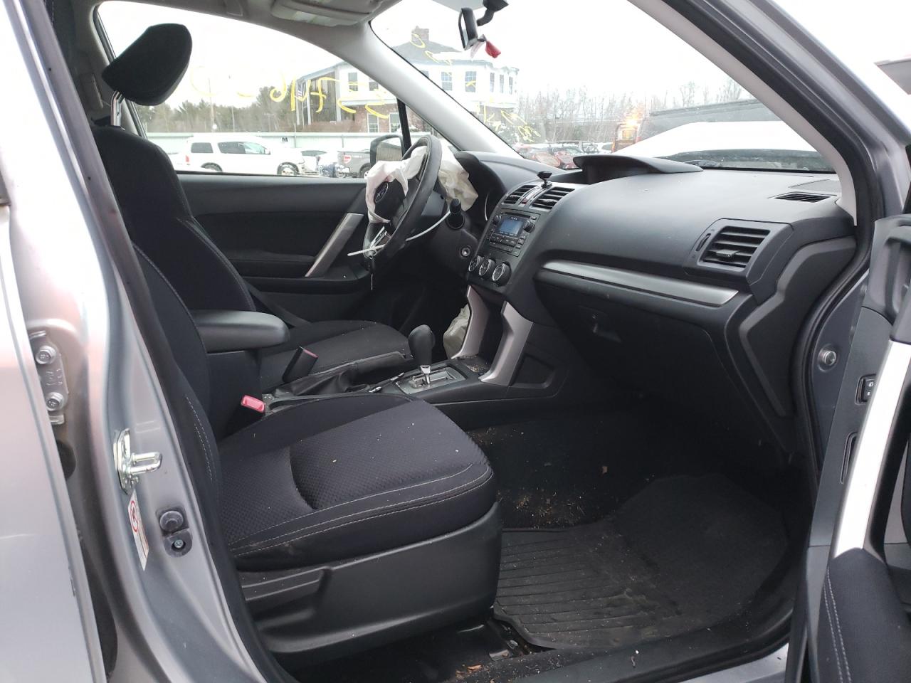 Photo 5 from auction – 2015 SUBARU FORESTER 2 with VIN JF2SJADC2FH509499