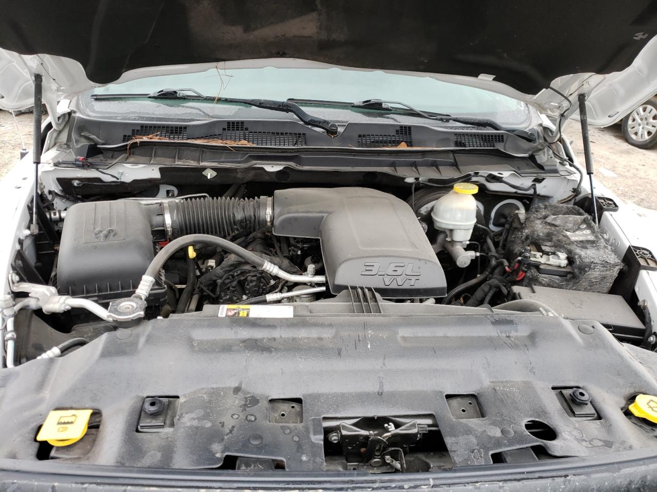 Photo 7 from auction – 2017 RAM 1500 ST with VIN 1C6RR6FG7HS765119