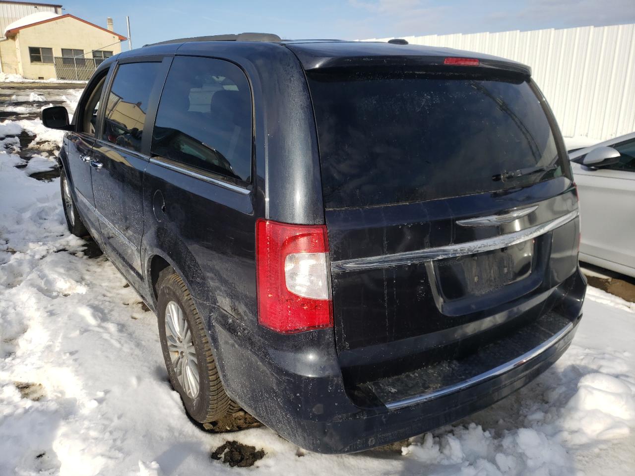 Photo 3 from auction – 2014 CHRYSLER TOWN & COU with VIN 2C4RC1CG9ER232784