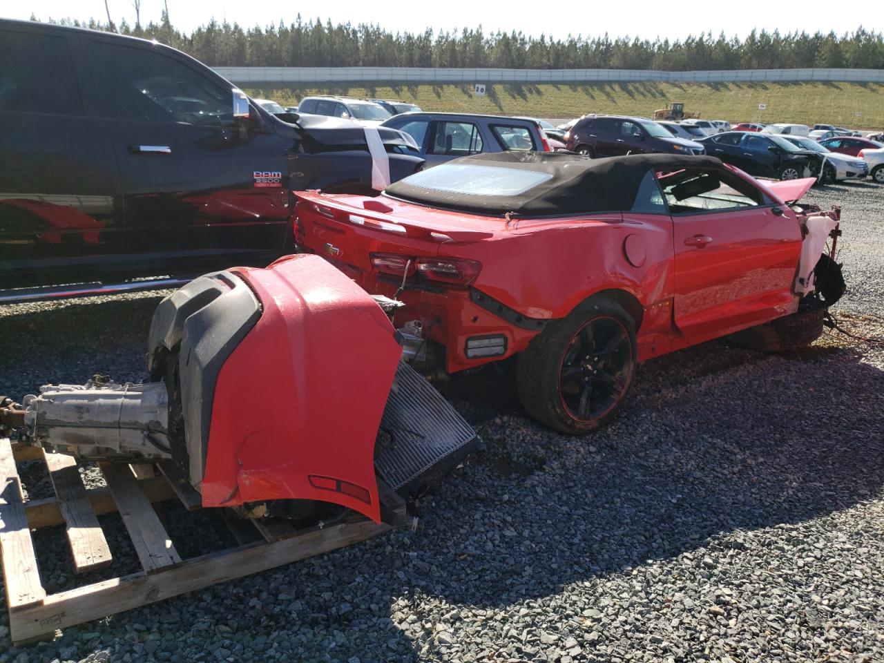 Photo 4 from auction – 2019 CHEVROLET CAMARO LS with VIN 1G1FB3DX1K0131852