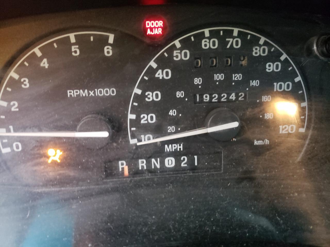 Photo 8 from auction – 2000 FORD EXPLORER E with VIN 1FMZU74EXYZB63235