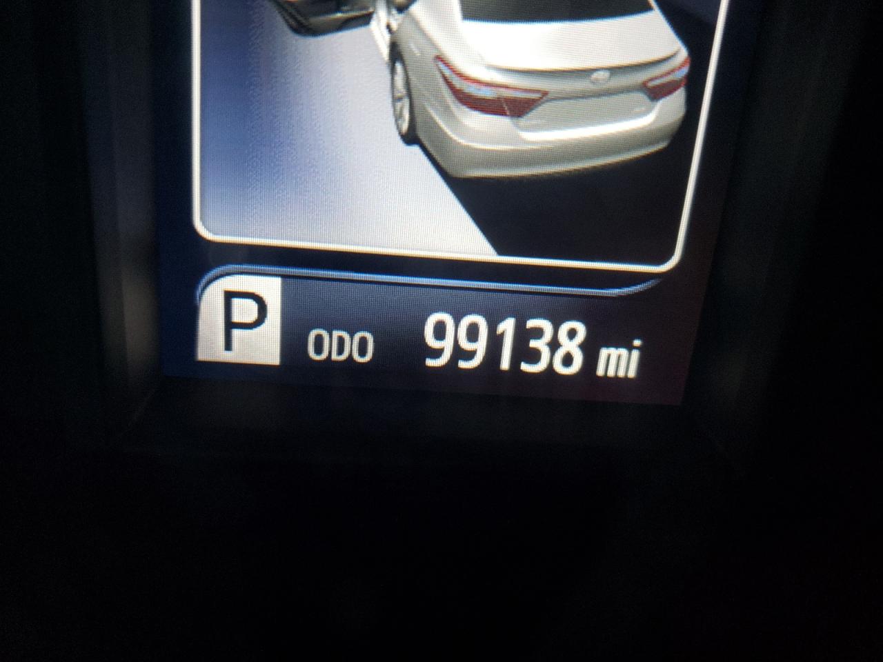 Photo 8 from auction – 2015 TOYOTA CAMRY LE with VIN 4T1BF1FK3FU010167