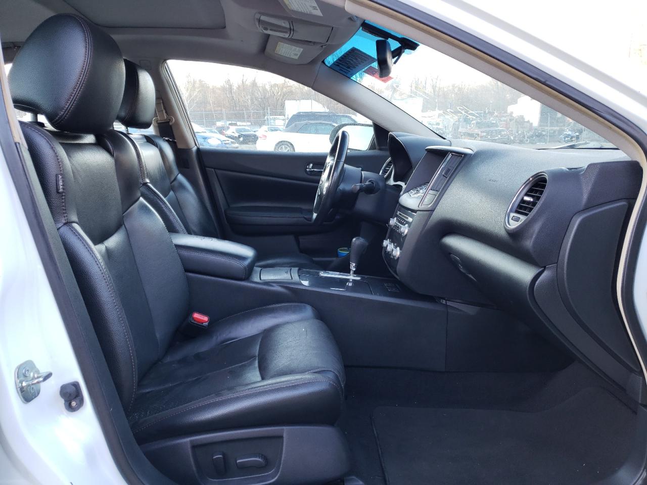 Photo 5 from auction – 2014 NISSAN MAXIMA S with VIN 1N4AA5AP0EC469305