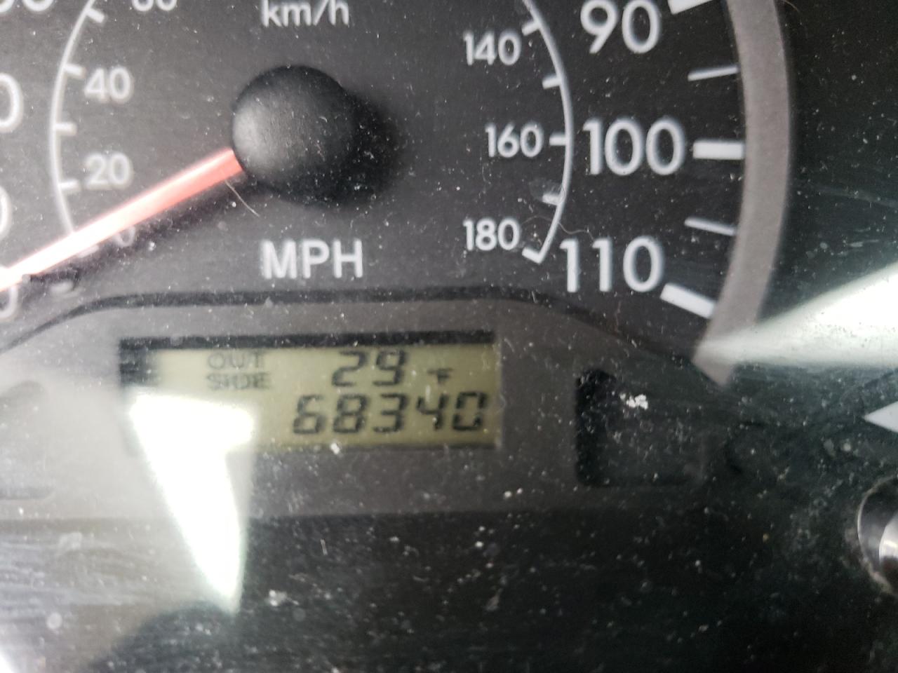 Photo 8 from auction – 2004 TOYOTA COROLLA CE with VIN JTDBR32EX42027452