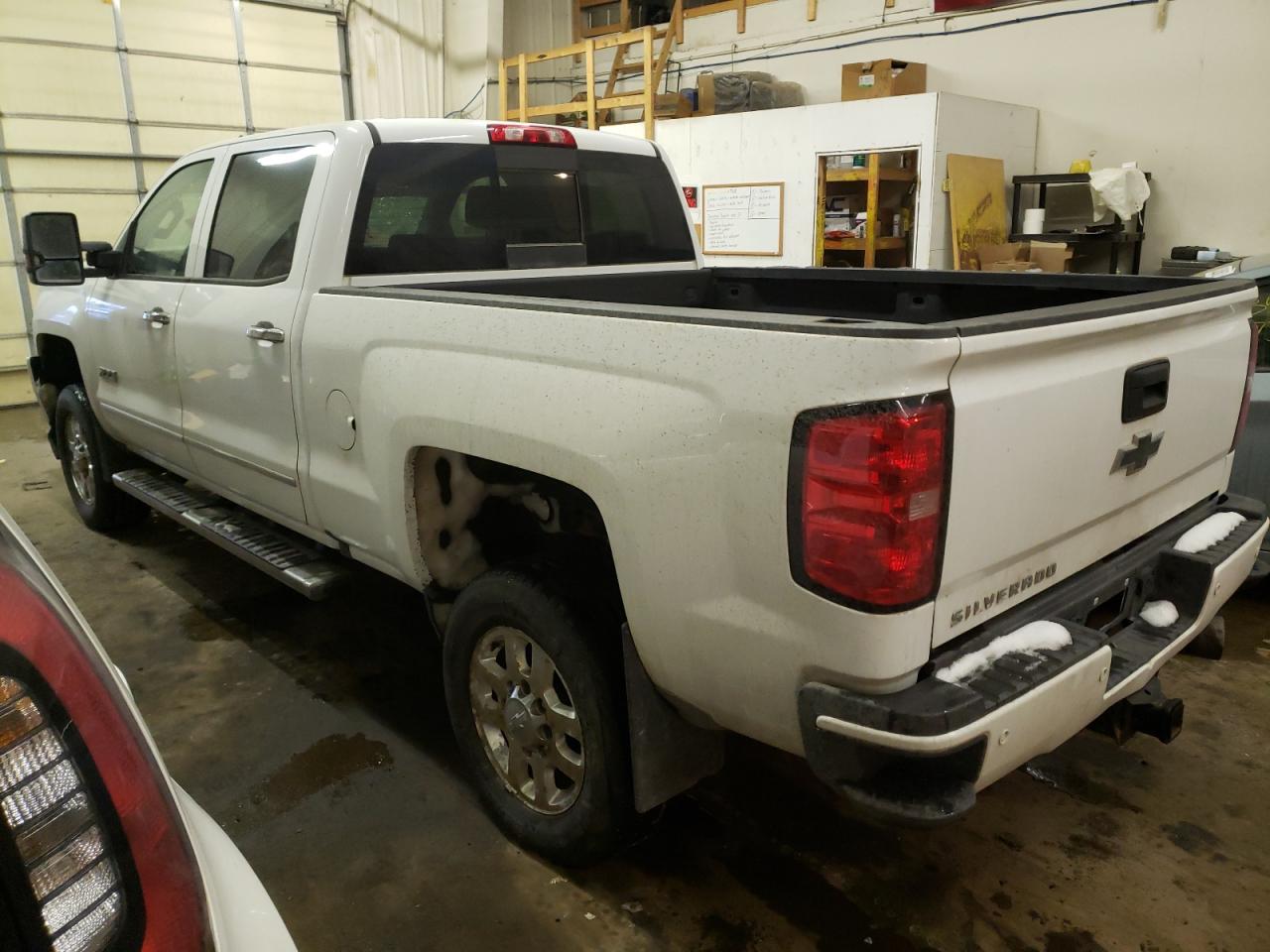 Photo 3 from auction – 2017 CHEVROLET SILVERADO with VIN 1GC1KVEY2HF210876