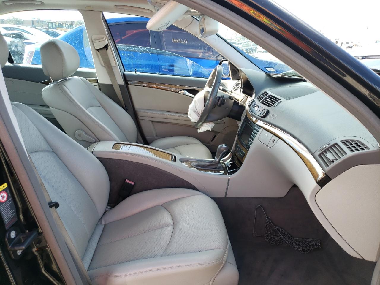 Photo 5 from auction – 2009 MERCEDES-BENZ E 350 with VIN WDBUF56X09B422934