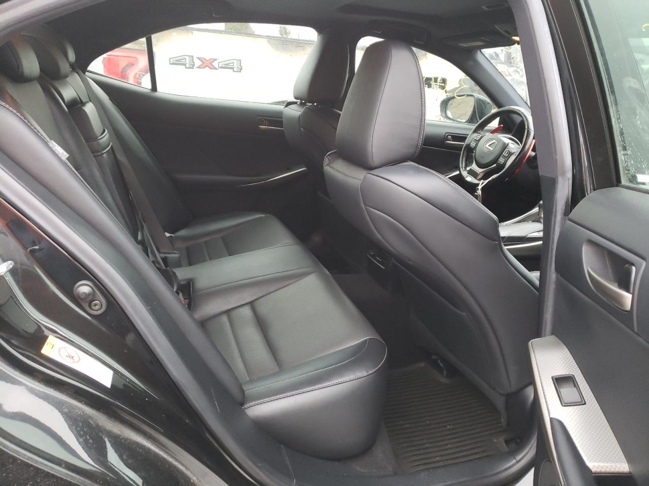 Photo 6 from auction – 2018 LEXUS IS 350 with VIN JTHCZ1D22J5015218