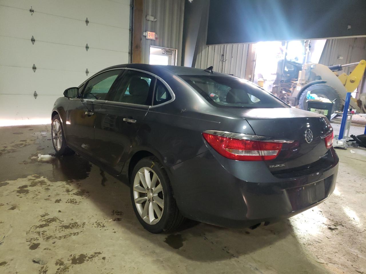 Photo 3 from auction – 2013 BUICK VERANO with VIN 1G4PP5SK0D4130666