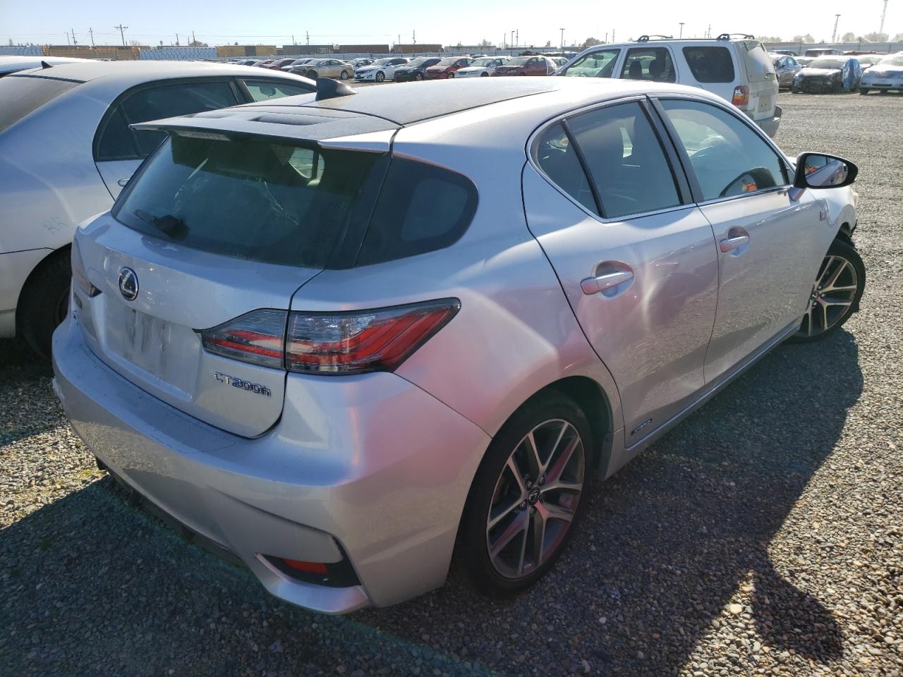 Photo 4 from auction – 2015 LEXUS CT 200 with VIN JTHKD5BH9F2247140