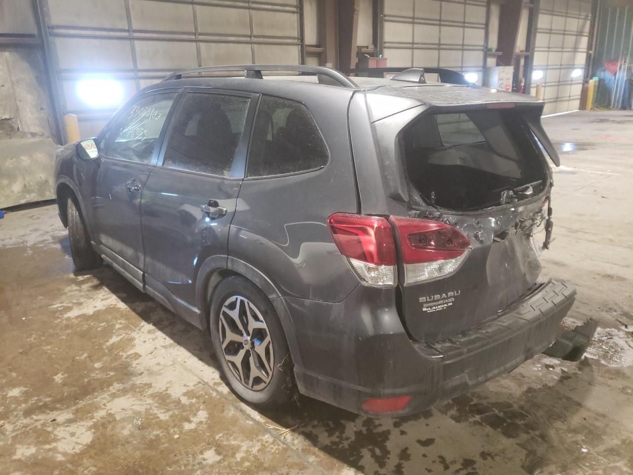 Photo 3 from auction – 2020 SUBARU FORESTER P with VIN JF2SKAJC9LH565873
