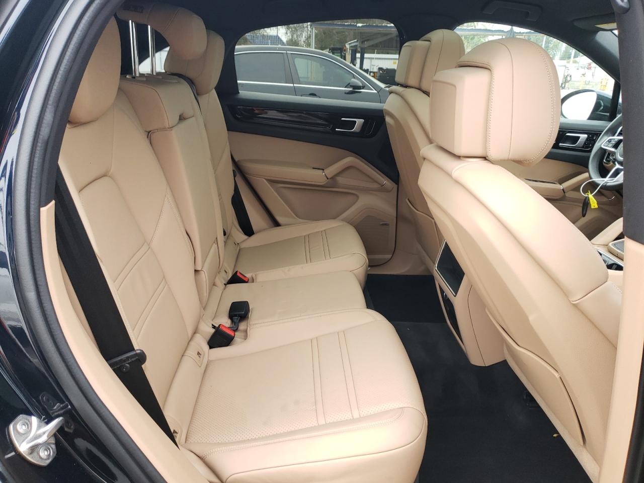 Photo 6 from auction – 2021 PORSCHE CAYENNE CO with VIN WP1BA2AY4MDA41251