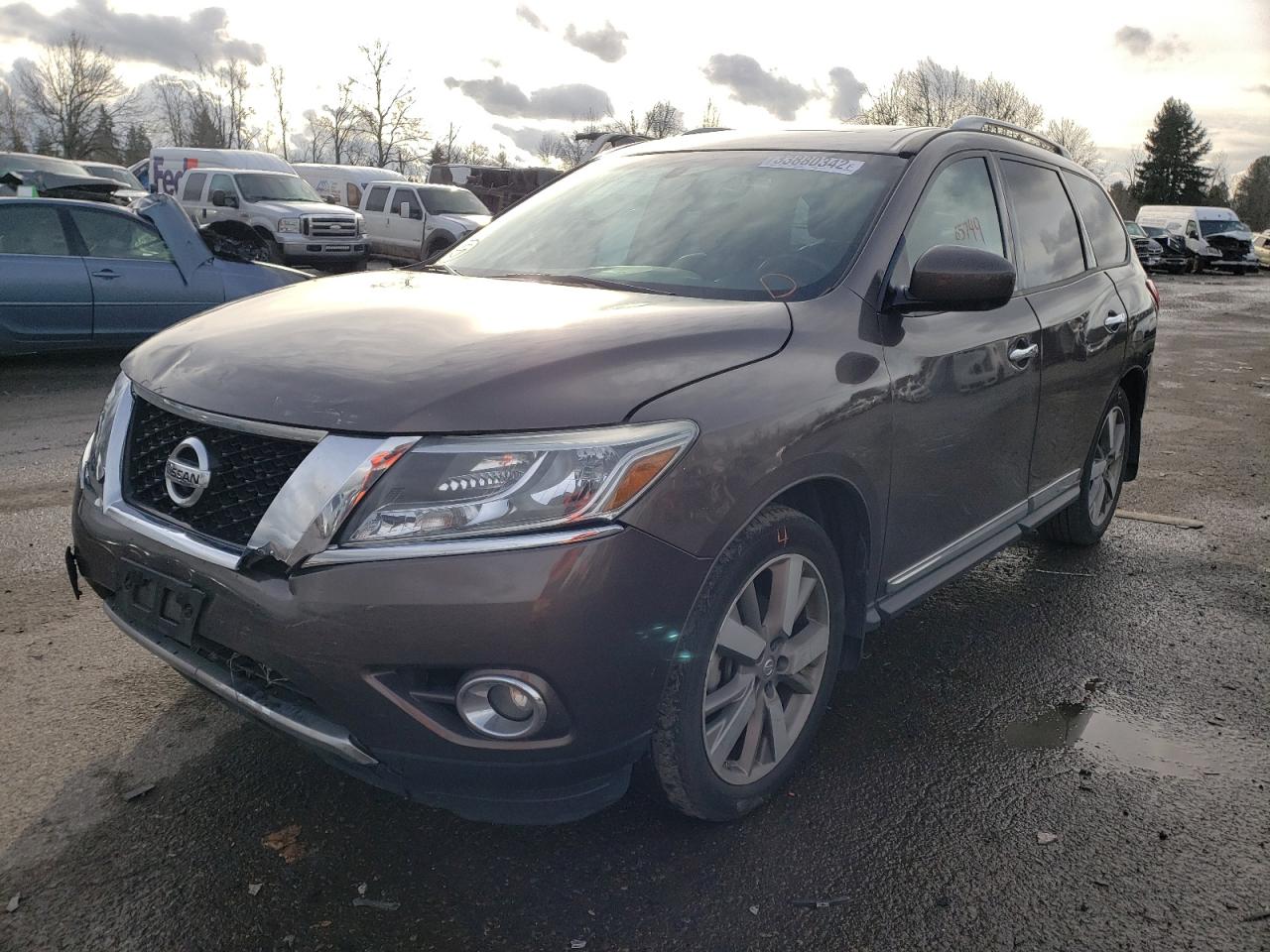 Photo 2 from auction – 2015 NISSAN PATHFINDER with VIN 5N1AR2MN9FC654509