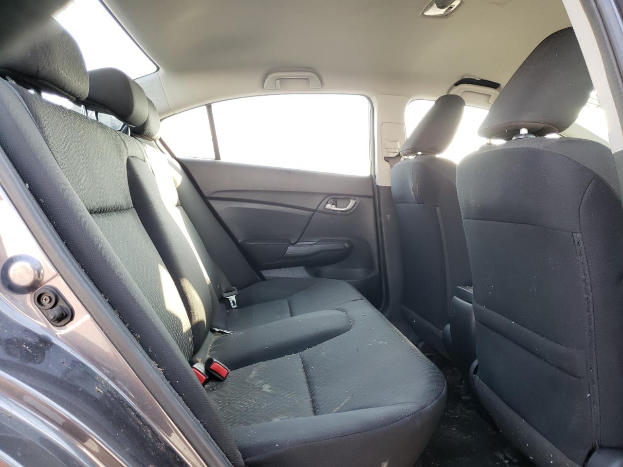Photo 6 from auction – 2014 HONDA CIVIC LX with VIN 19XFB2F50EE266362
