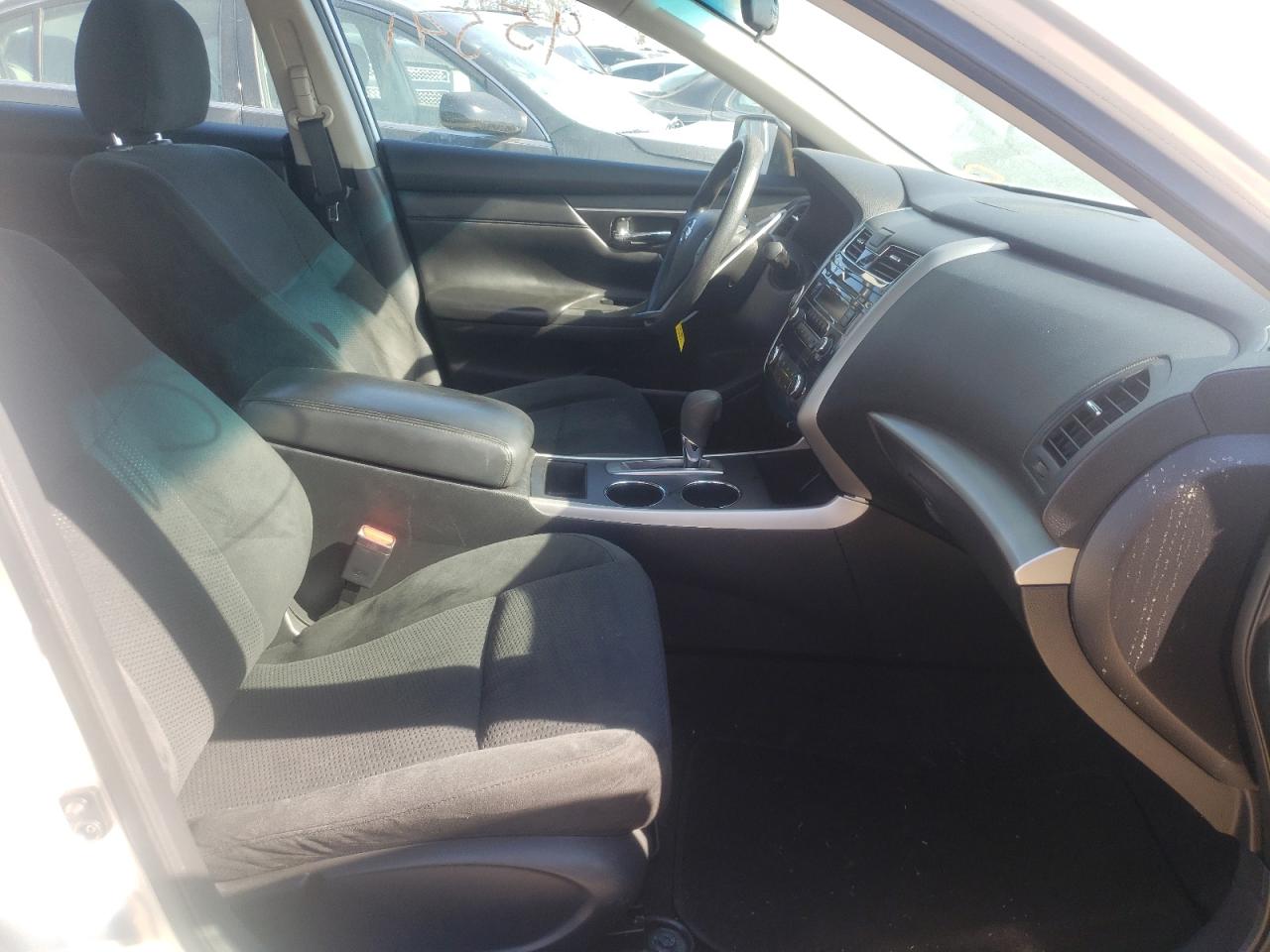 Photo 5 from auction – 2015 NISSAN ALTIMA 2.5 with VIN 1N4AL3AP0FC287538