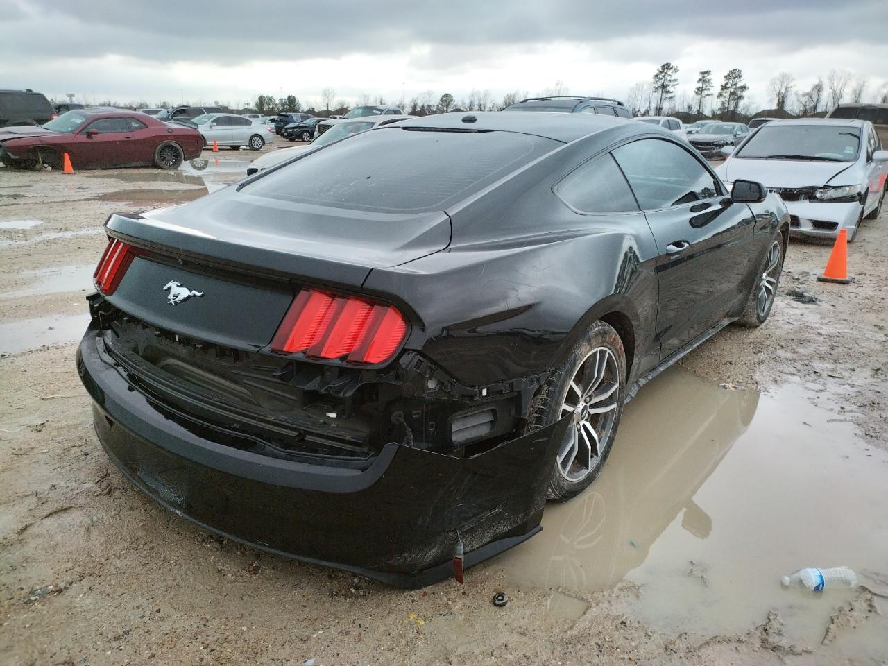 Photo 4 from auction – 2016 FORD MUSTANG with VIN 1FA6P8THXG5207827